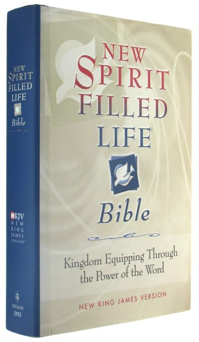New Spirit Filled Life Bible: Kingdom Equipping Through the Power of the Word Hardcover – Import